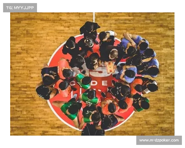 雷恩赠予登贝莱青训纪念海报，昔日天才重返成名地